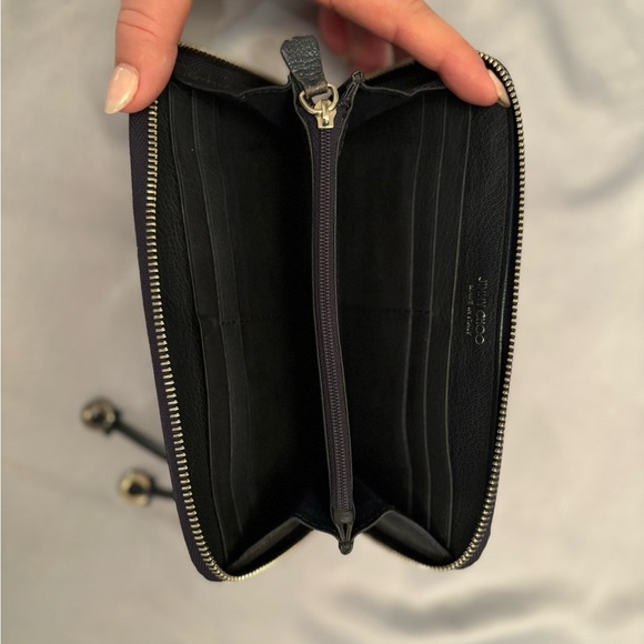 🌙Jimmy Choo Philippa Star Studs Zip Around Long Wallet in excellent condition - Picture 12 of 17